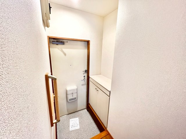 ミクロコスモスの玄関|※別部屋参考写真