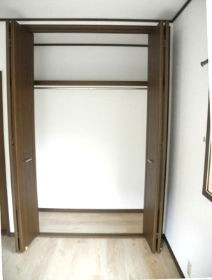 【収納】 | コーポアイル | クローゼットでスッキリ収納