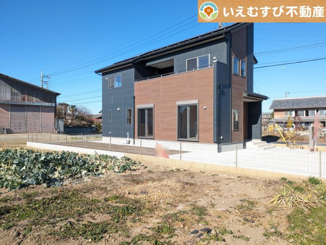 BLOOMING GARDEN　深谷市後榛沢の外観|洗練された外観デザインでゆとりの生活
