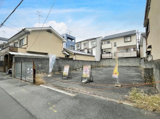 【前面道路含む現地写真】