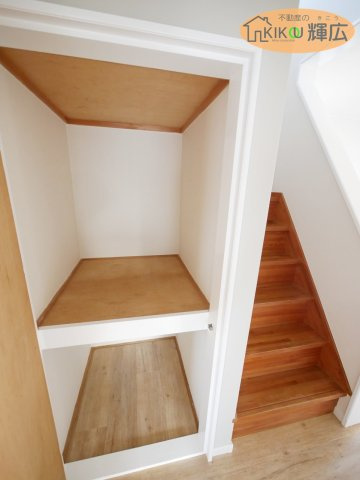 【収納】 | 加古郡稲美町国岡　中古戸建