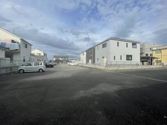 キリンモータープールの駐車場