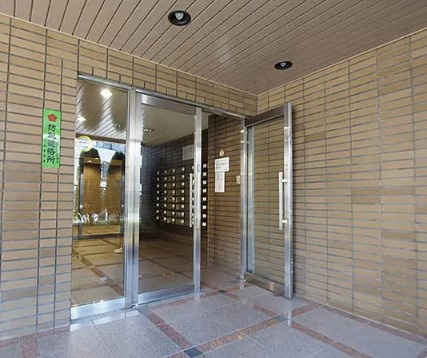 ビックセル文京のエントランス