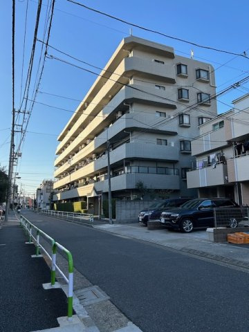 ウインベルコーラス北赤羽の外観