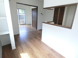 【居間・リビング】