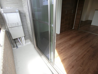 【バルコニー】