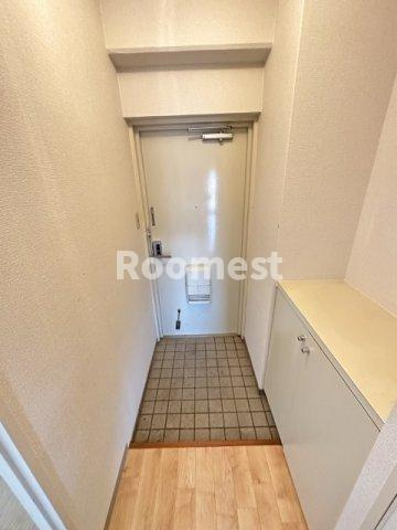 エステートピア香呂の玄関|明るい玄関です