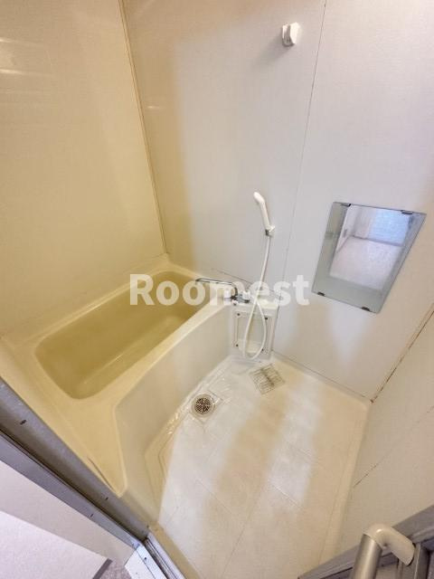 エステートピア香呂の浴室|日々の疲れを癒すお風呂付です