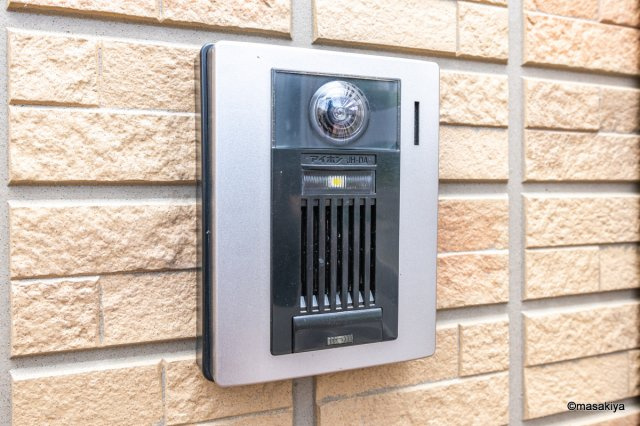 ハピネスＡのエントランス