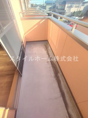 【バルコニー】 | シャルマンドミール | 別部屋写真です。