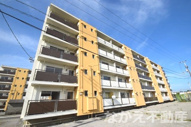 阿南市横見町中川原のマンションの画像
