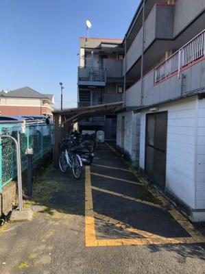 【その他共用部分】 | グランダノワ | 駐輪場です