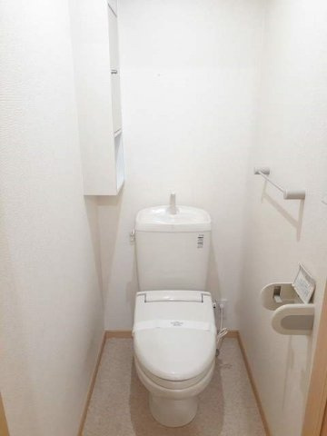 【トイレ】 | レスト　コリーヌ | コンパクトで使いやすいトイレです