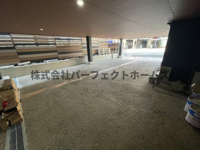 リベラル都丘の駐車場|駐輪場です