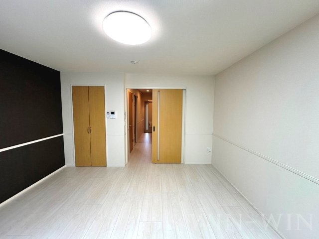 エ・ヴィーバ草間の寝室