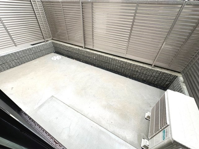 エ・ヴィーバ草間の庭