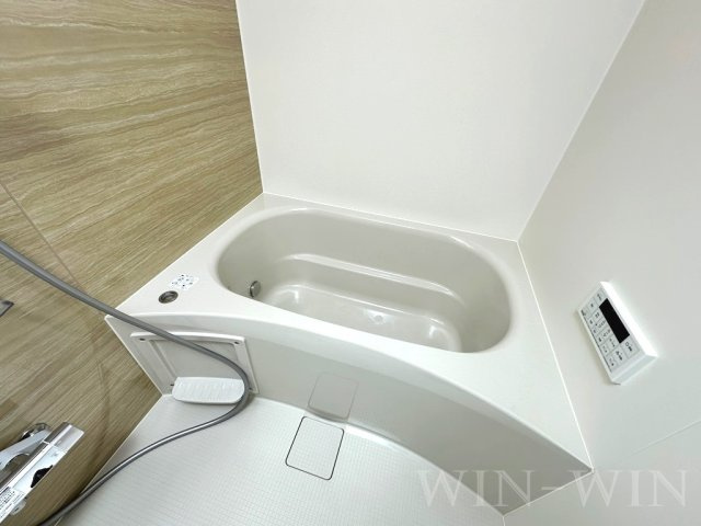 エ・ヴィーバ草間の浴室