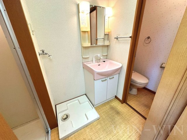 シャルマンドミールの洗面所