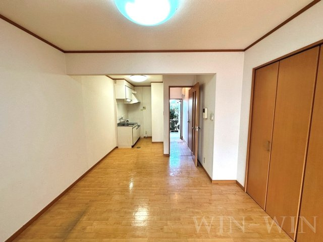 シャルマンドミールの居間・リビング