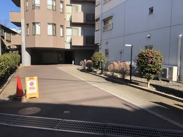 グランドメゾン赤羽ガレージの外観