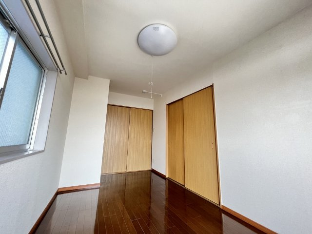 Aビルの内装|※別部屋参考写真