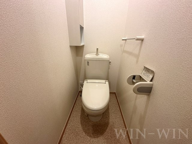 ベル・レベッカのトイレ