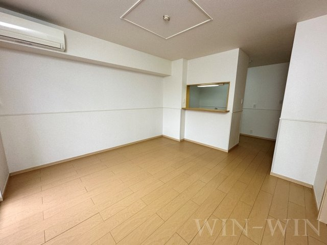 ベル・レベッカの居間・リビング