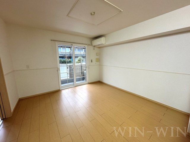 ベル・レベッカの居間・リビング