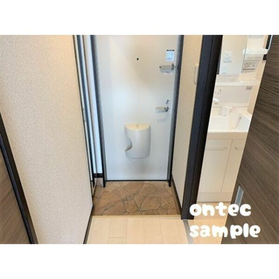 【玄関】 | Refuge A