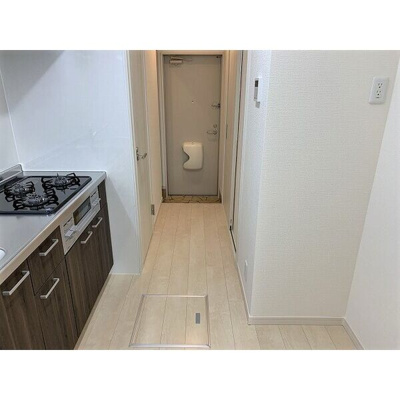 【内装】 | Refuge A