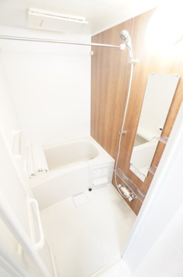 【浴室】 | Arc千葉本町 | 浴室換気乾燥機能、手元で温度調整できるサーモスタット水栓完備♪