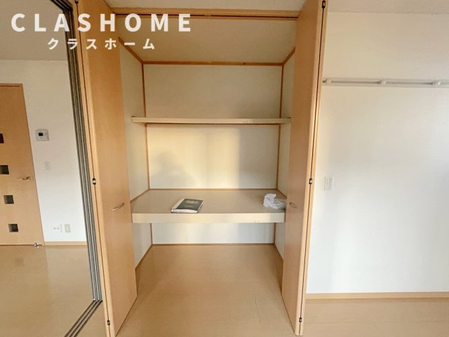 ベルクムント　　　刈谷市近郊の賃貸はクラスホームの収納|同物件の別部屋になります。