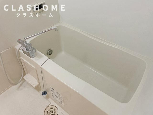 ベルクムント　　　刈谷市近郊の賃貸はクラスホームの浴室|同物件の別部屋になります。