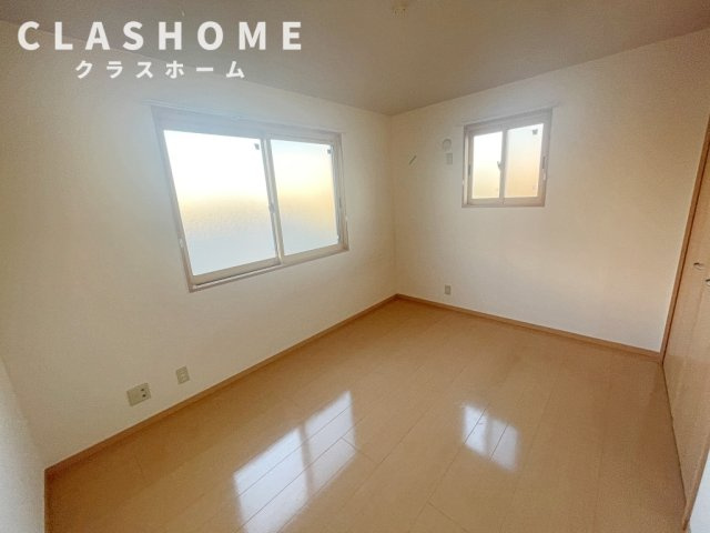 ベルクムント　　　刈谷市近郊の賃貸はクラスホームの洋室|同物件の別部屋になります。
