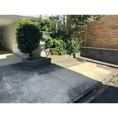 【駐車場】 | ラヴィンマーブル