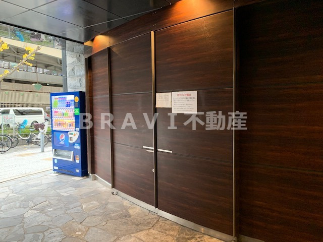 エスライズ本町東　BRAVI不動産のその他共用部分|【エスライズ本町東】ゴミ置き場