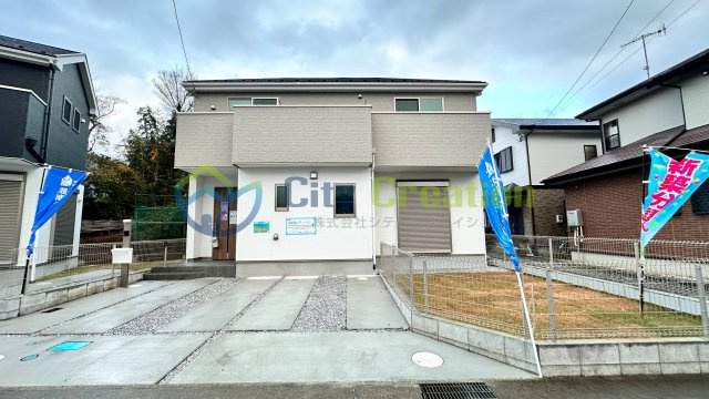 秦野市上大槻　新築戸建ての外観