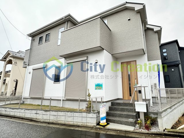 秦野市東田原　新築戸建の外観