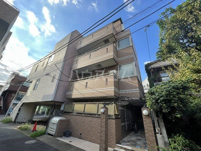 キャスル自由が丘の外観