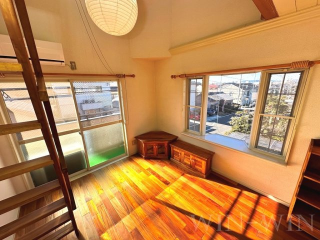 ユトリロ柱九番町の居間・リビング
