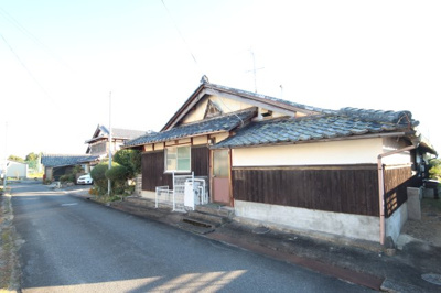 【前面道路含む現地写真】 | 草津市志那中町　和風平屋古民家