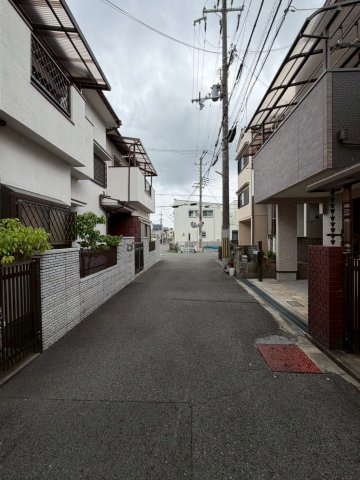 橋の内大興貸家のエントランス