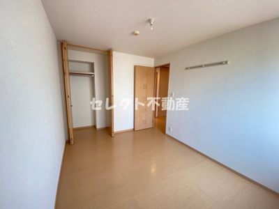 【洋室】 | フルール・ド・スリジェ A棟 | 【フルール・ド・スリジェ A棟】