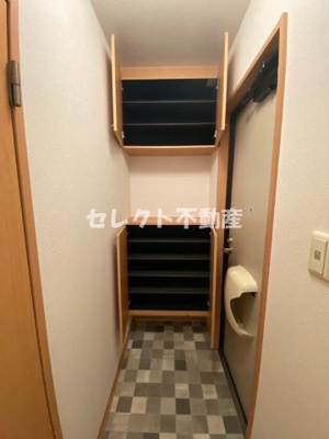 【玄関】 | フルール・ド・スリジェ A棟 | 【フルール・ド・スリジェ A棟】