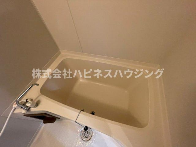 INSURANCE(インシュランス)BLDG.(ビルディング)Ⅱ(ツー)五香の浴室|同物件他部屋参考写真