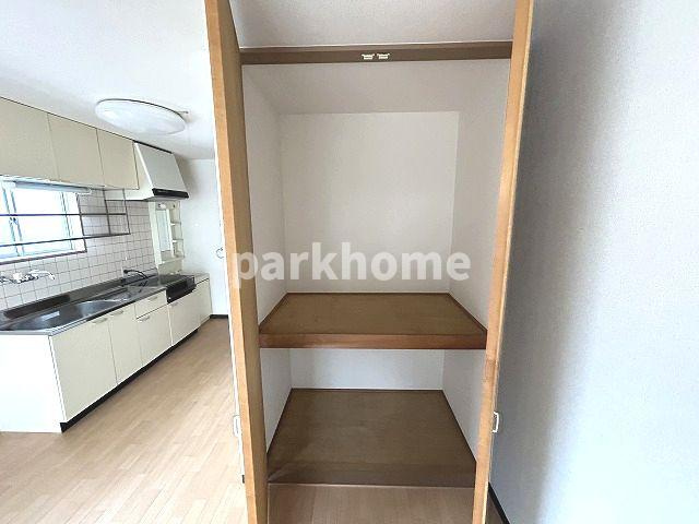 ストーク天神の収納|便利な収納スペースです