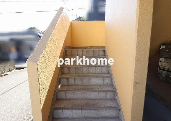 エマーブル高見のエントランス|ゆとりのあるエントランスです