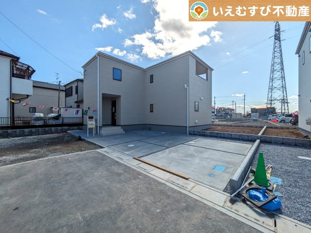Livele Garden.S　熊谷原島第2の駐車場|前面道路が広く、間口もゆったり。駐車が苦手なママもらくらく停められます
