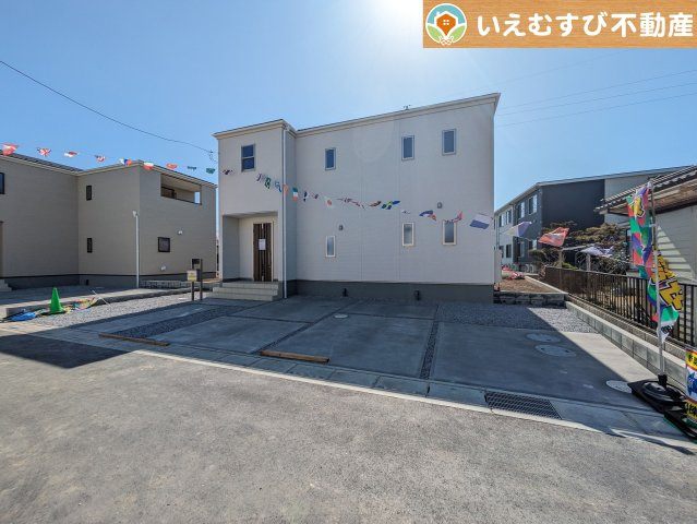Livele Garden.S　熊谷原島第2の駐車場|車好きのパパも嬉しい車庫付邸宅

