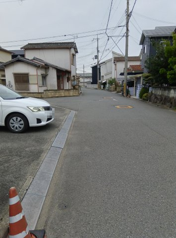 和歌山市向・ｵｰﾅｰﾁｪﾝｼﾞ土地・56815の前面道路含む現地写真